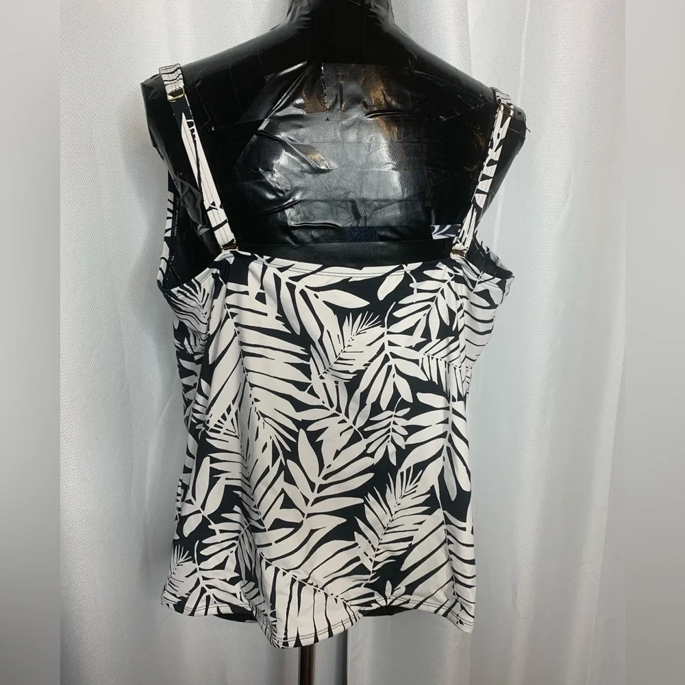 BLEU Rod Beattie Plus Size Urban Oasis Tie Front Tankini Swim Top - Picture 5 of 5